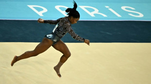 JO/Gymnastique: le premier show époustouflant de Simone Biles