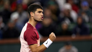 Alcaraz sortea el desafío de Cerúndolo rumbo a semis de Indian Wells