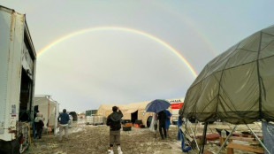 Un muerto y miles de personas atrapadas en el barro en un festival en EEUU