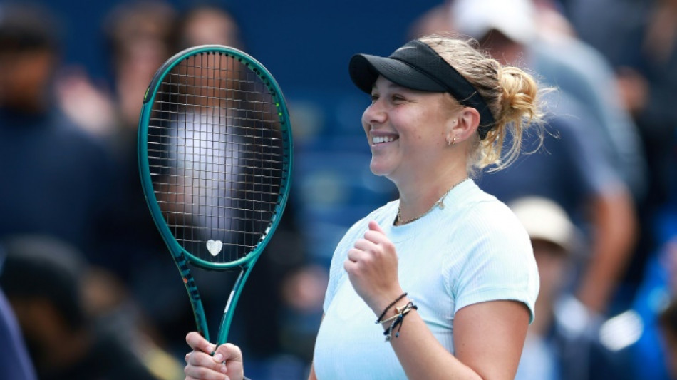 Anisimova defeats Navarro to reach WTA Toronto final