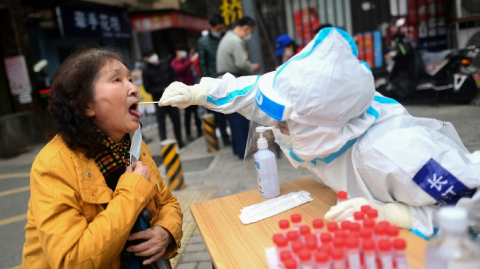 Chine: la politique zéro-Covid sous pression après un pic de cas