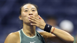 Zheng into US Open quarter-final after record 2:15 a.m. finish