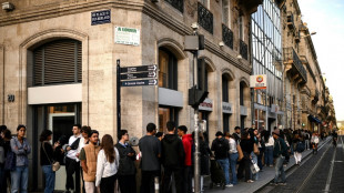 La precariedad empuja a miles de estudiantes franceses a las filas del hambre