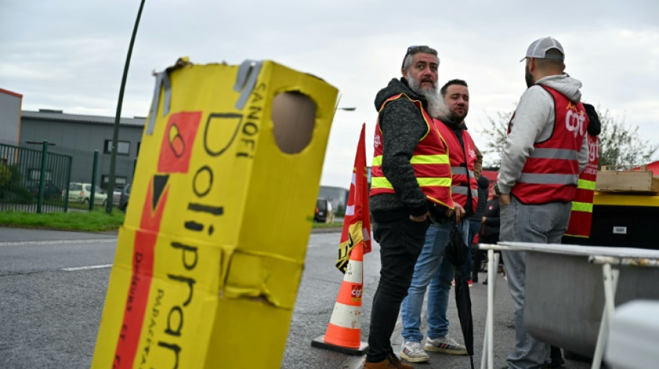 Cession du Doliprane: un rebondissement, un bras de fer et une grève 