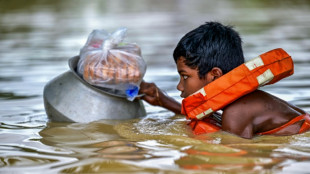 Inondations au Bangladesh: près de 300.000 personnes réfugiées dans des abris