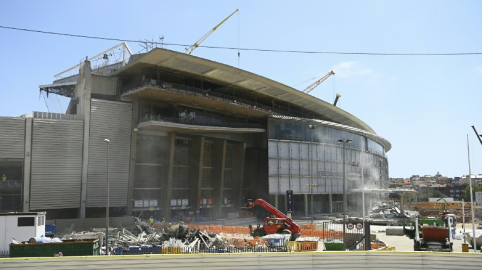 Barcelona adia retorno ao Camp Nou para pelo menos meados de fevereiro