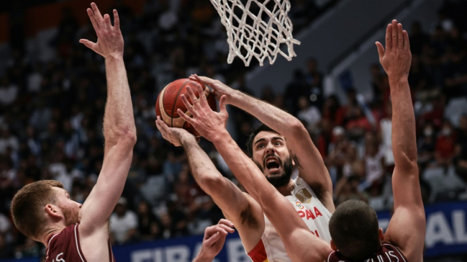 España se complica en Mundial de básquet, Brasil sorprende a Canadá