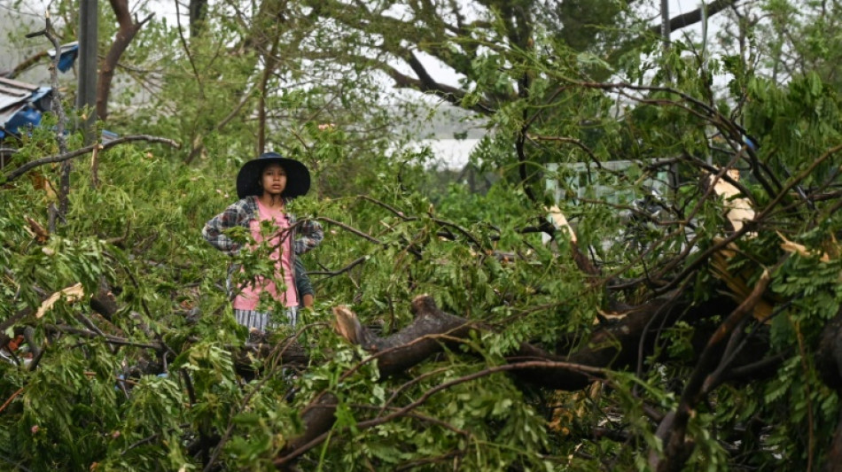 Birmanie: au moins cinq morts, Sittwe s'entrouvre après le passage du cyclone Mocha