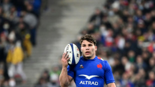 Tournoi: le capitaine du XV de France Antoine Dupont positif au Covid