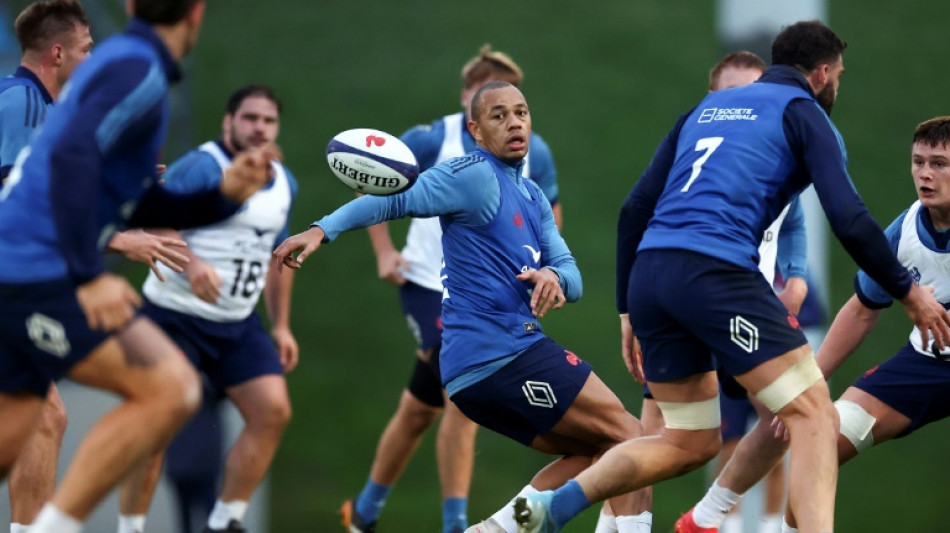 XV de France: Gaël Fickou sur le banc contre le Japon, le renouvellement se dessine