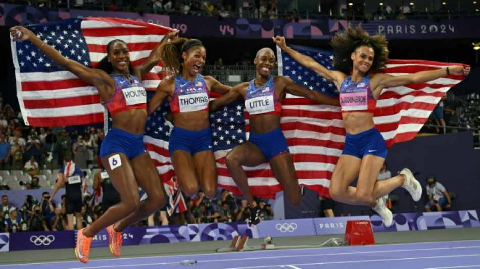 United States win Olympic women's 4x400m relay gold