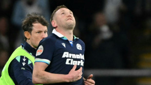 Russell misses prove costly as England edge Scotland in Six Nations