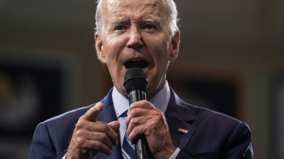 Lâchant ses coups contre le camp Trump, Biden se lance résolument dans la campagne pour les législatives