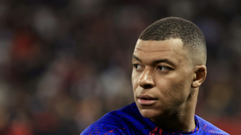 "Parisino y con contrato", dice Mbappé sobre su futuro