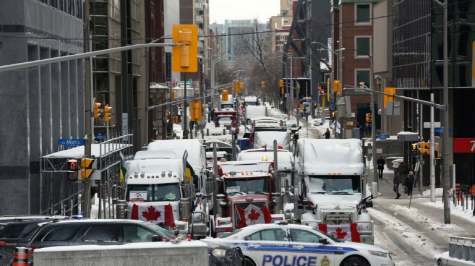 Nouvelles manifestations contre les mesures sanitaires au Canada