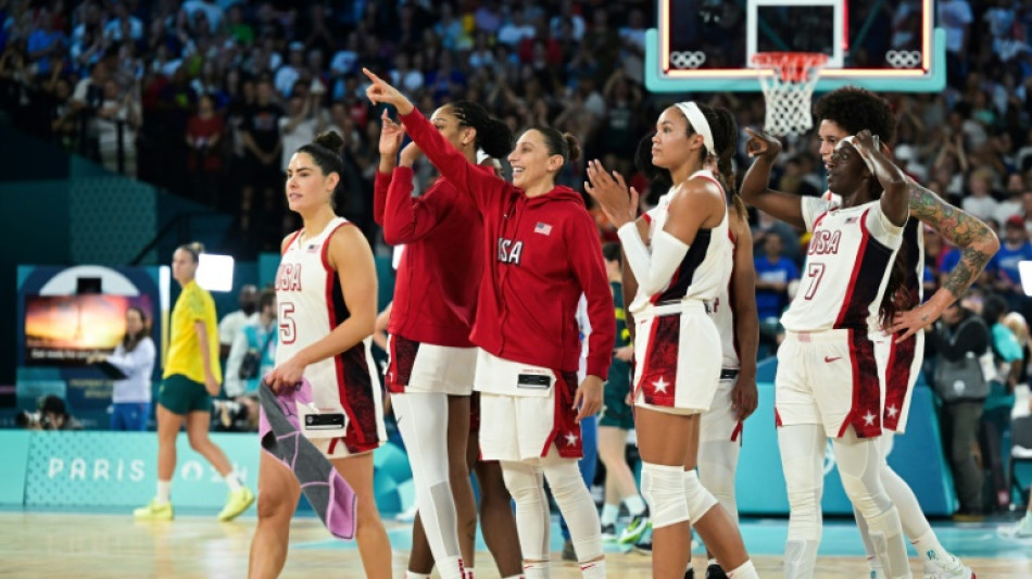 EUA vence Austrália e vai em busca do 8º ouro seguido no basquete feminino