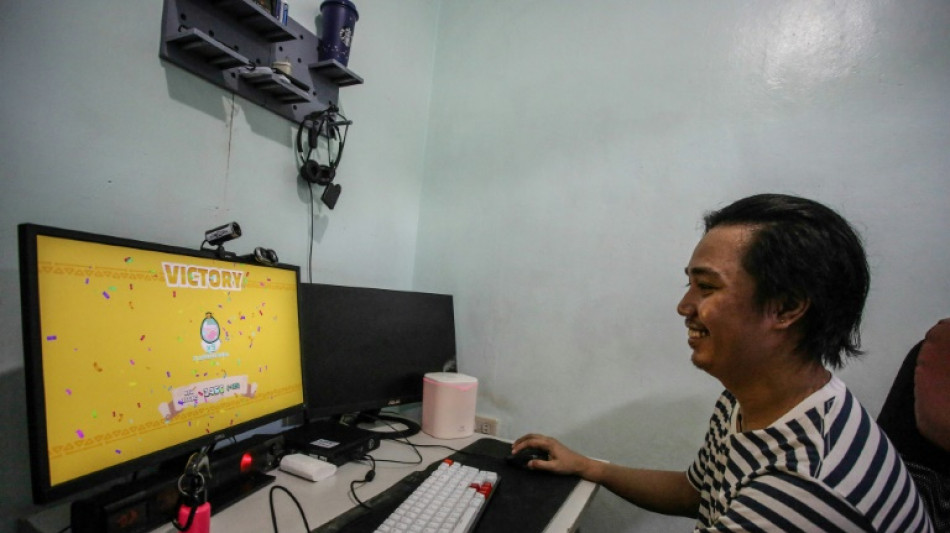 Aubaine ou arnaque? aux Philippines, des familles comptent sur les revenus d'un jeu NFT