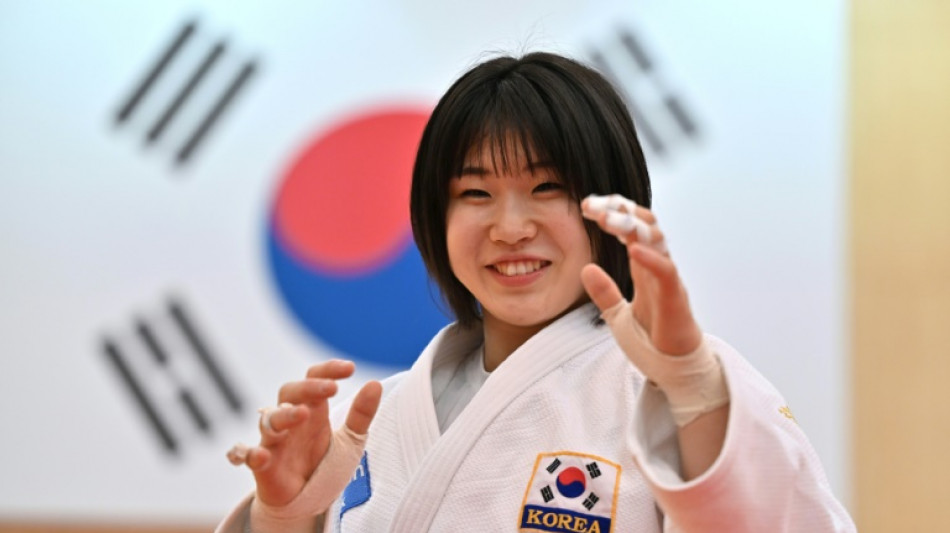 Japan-born judoka chases gold for South Korea in memory of grandma