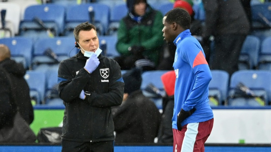 West Ham: Zouma forfait avec West Ham contre Leicester après "s'être senti mal à l'échauffement" 
