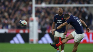 France edge out New Zealand in Test thriller 