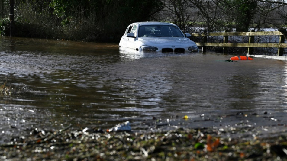 Tempête Isha: deux morts au Royaume-uni, fortes perturbations en Irlande