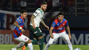 Palmeiras vence Cerro Porteño (3-0) na Libertadores e fica perto da classificação