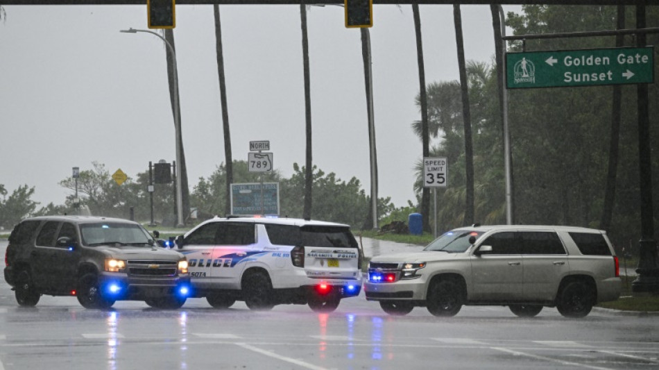 Sarasota aguanta la respiración antes de la llegada del huracán Milton a Florida