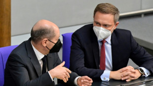 Opposition im Bundestag wirft Lindner unsolide Haushaltspolitik vor