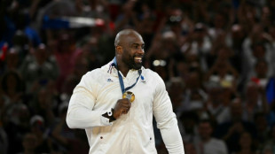 Francês Teddy Riner faz história no judô com 3º ouro olímpico na categoria acima de 100 kg