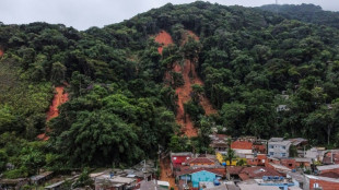 Inondations au Brésil: le bilan s'alourdit à 40 morts, Lula survole la zone sinistrée