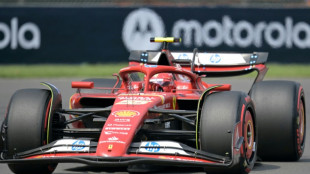 Carlos Sainz faz a pole position do GP do México de F1