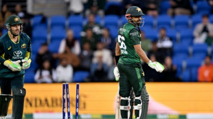 Pakistan skittled for 117 in final T20 against Australia 