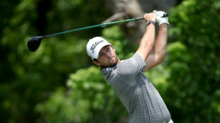 Riley leads surging Scheffler at Colonial as PGA mourns golfer Murray's death