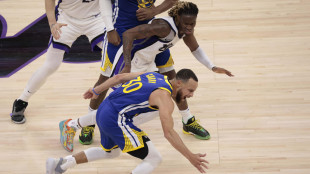 Nba: Miami e New Orleans vanno ai playoff