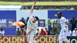 Sri Lanka lead by 202 in first New Zealand Test