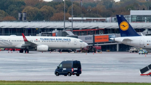 Prozess gegen Mann wegen Entführung von Tochter an Hamburger Flughafen begonnen