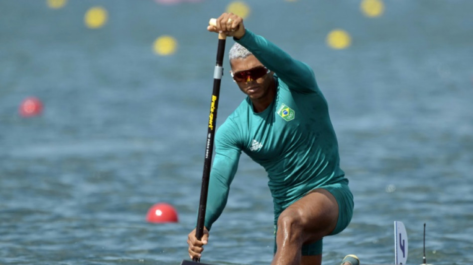 Isaquias Queiroz avança à semifinal olímpica do C1 1000m na canoagem