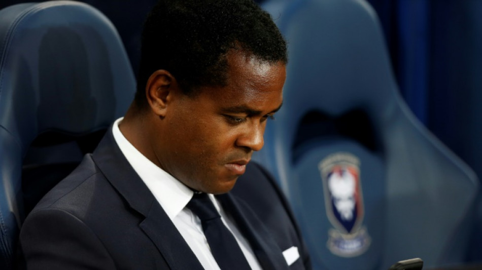 Kluivert deja de ser entrenador del Adana Demirspor turco