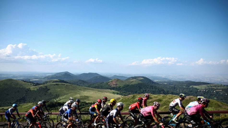 Potente entrada en Auvernia del Tour de Francia en la 10ª etapa