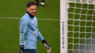 Com lesão no pé, Ederson vai desfalcar seleção brasileira contra Colômbia e Argentina