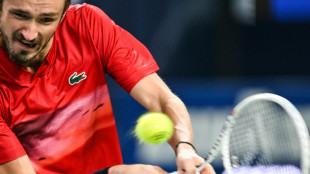 Masters 1000 de Shanghai: Medvedev s'en sort difficilement contre Arnaldi