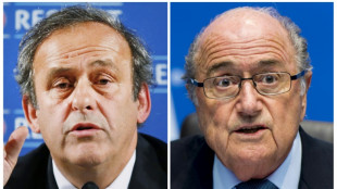 Prison avec sursis requise contre Platini et Blatter