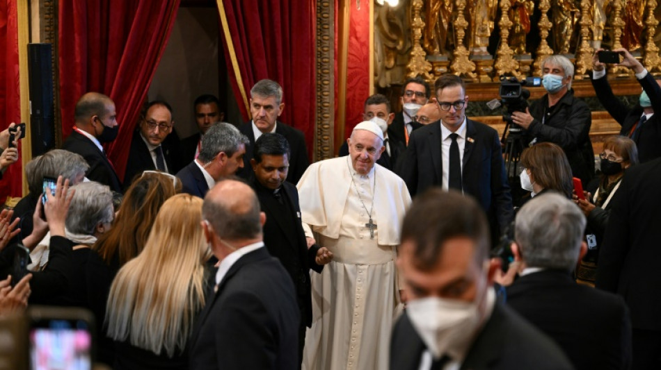 A Malte, le pape François se recueille à la grotte de Saint Paul 