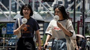 Ropa y accesorios refrigerantes para enfrentar el calor en Japón