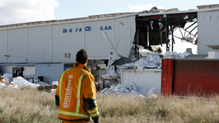 Tres muertos y 7 heridos en la explosión de una fábrica en España