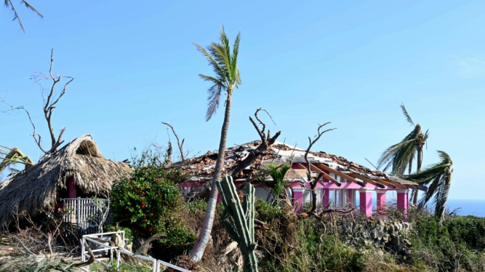 Parmi les ruines d'Acapulco, "la maison de Tarzan"