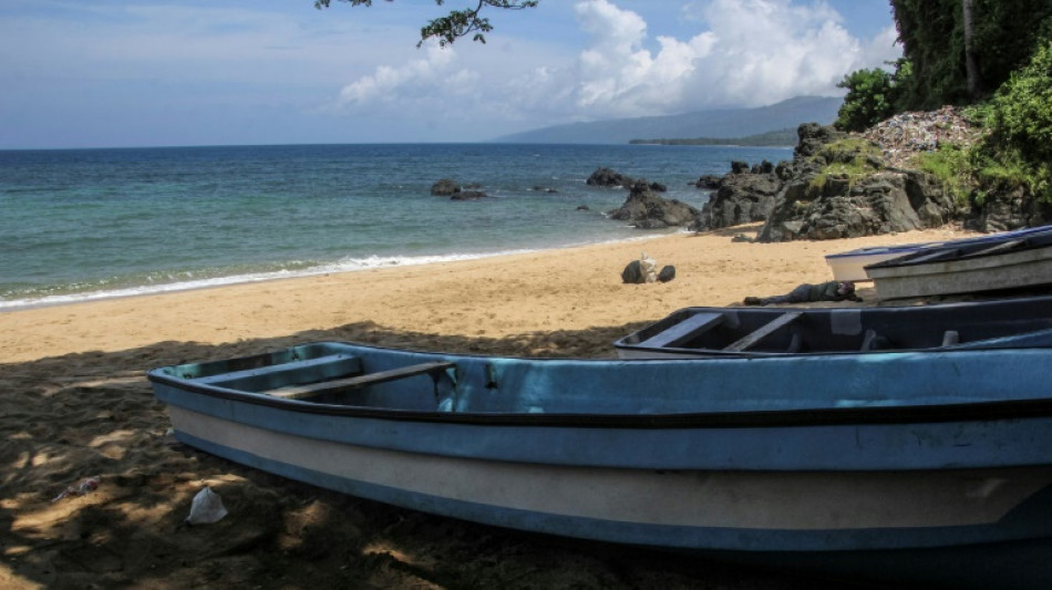 Aux Comores, des migrants suspendus à la fin du droit du sol à Mayotte