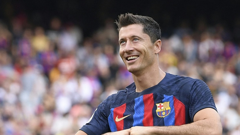 Barca Tabellenführer - Lewandowski erzielt Doppelpack