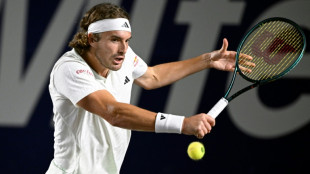 Stefanos Tsitsipas donará 1.000 dólares por cada 'ace' que anote en el Abierto mexicano