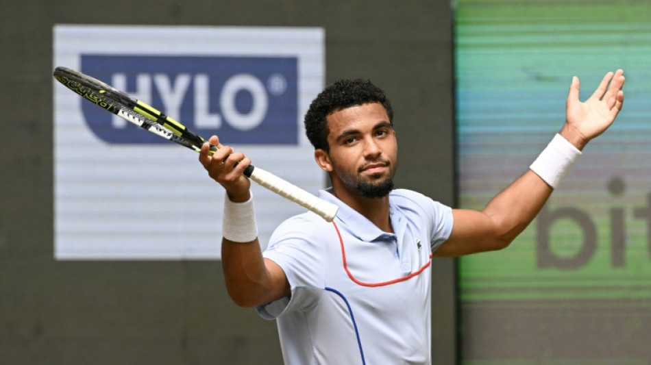 Francês Arthur Fils surpreende e vence Zverev na final do ATP 500 de Hamburgo